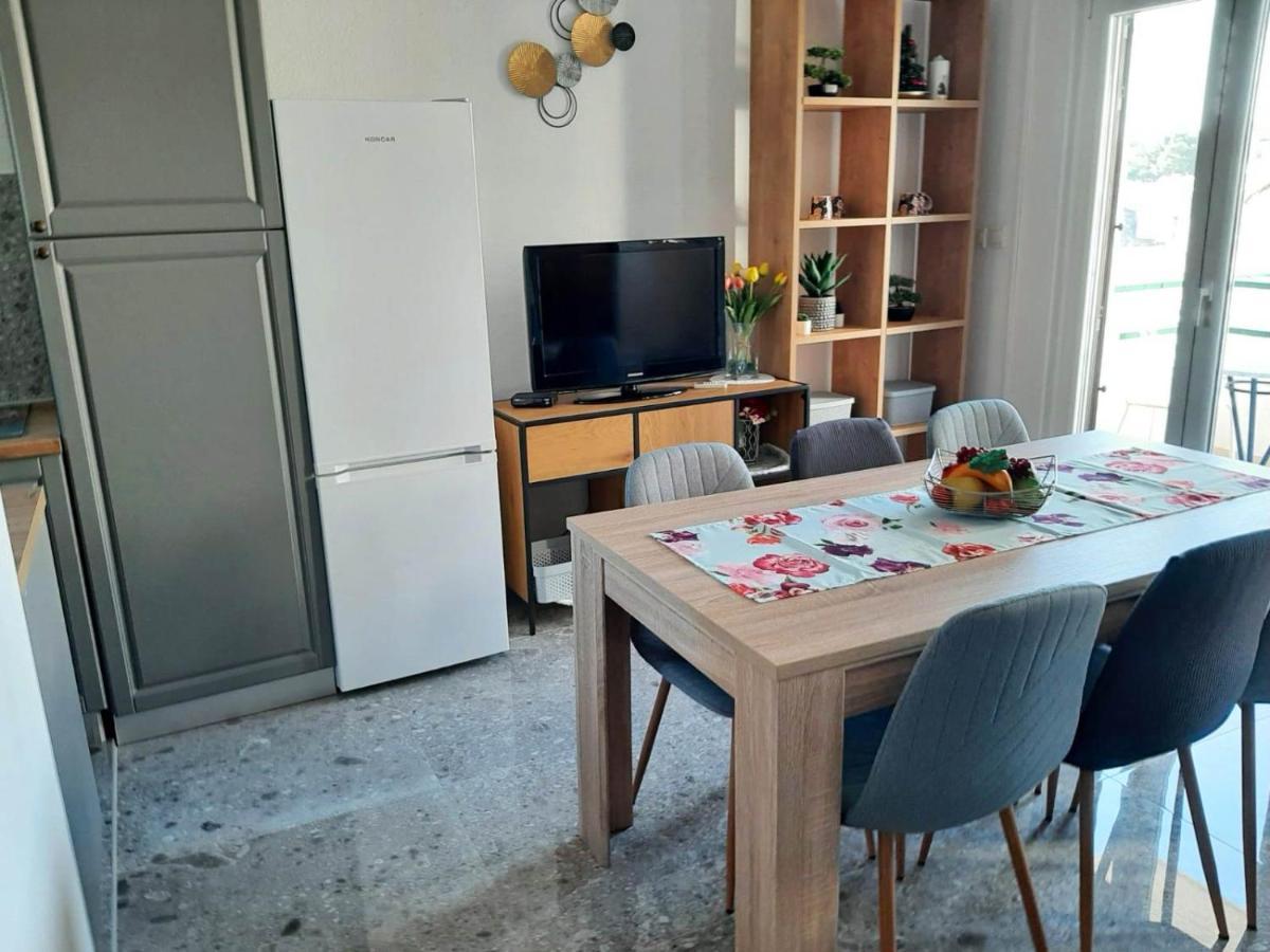 Ema Apartment เบรลา ภายนอก รูปภาพ
